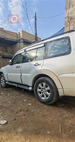 ميتسوبيشي باجيرو